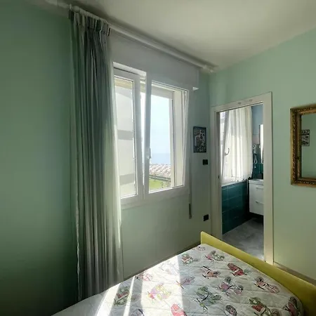Lido Di Jesolo, Lovely And Sea View Flat * ليدو دي يسولو