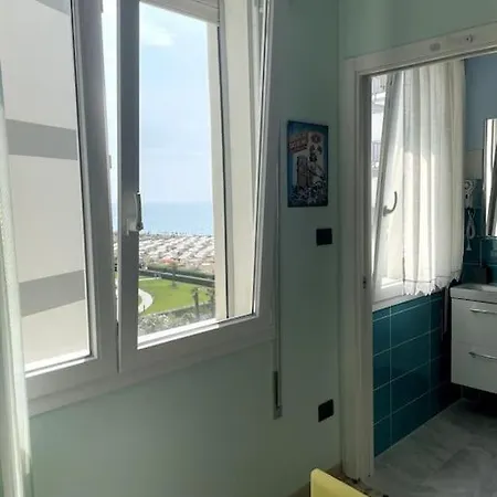 Lido Di Jesolo, Lovely And Sea View Flat * ليدو دي يسولو